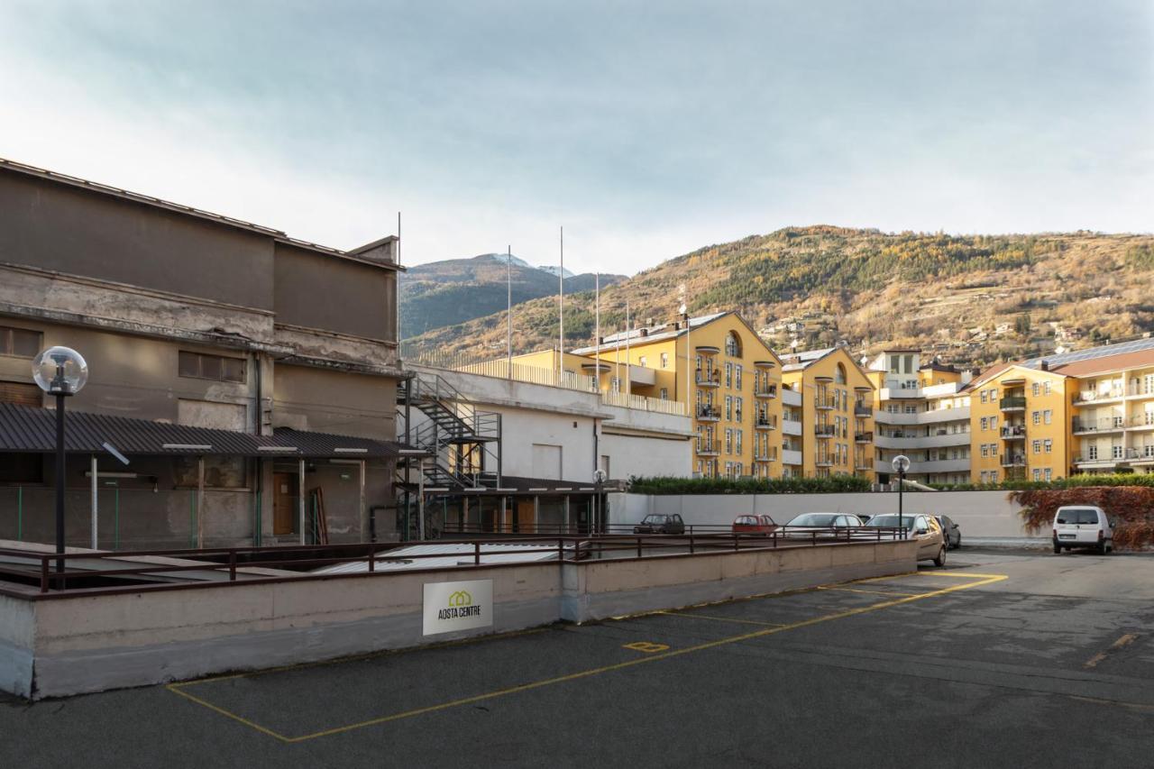 Aosta Centre Apartments - Battaglione 10 Bagian luar foto